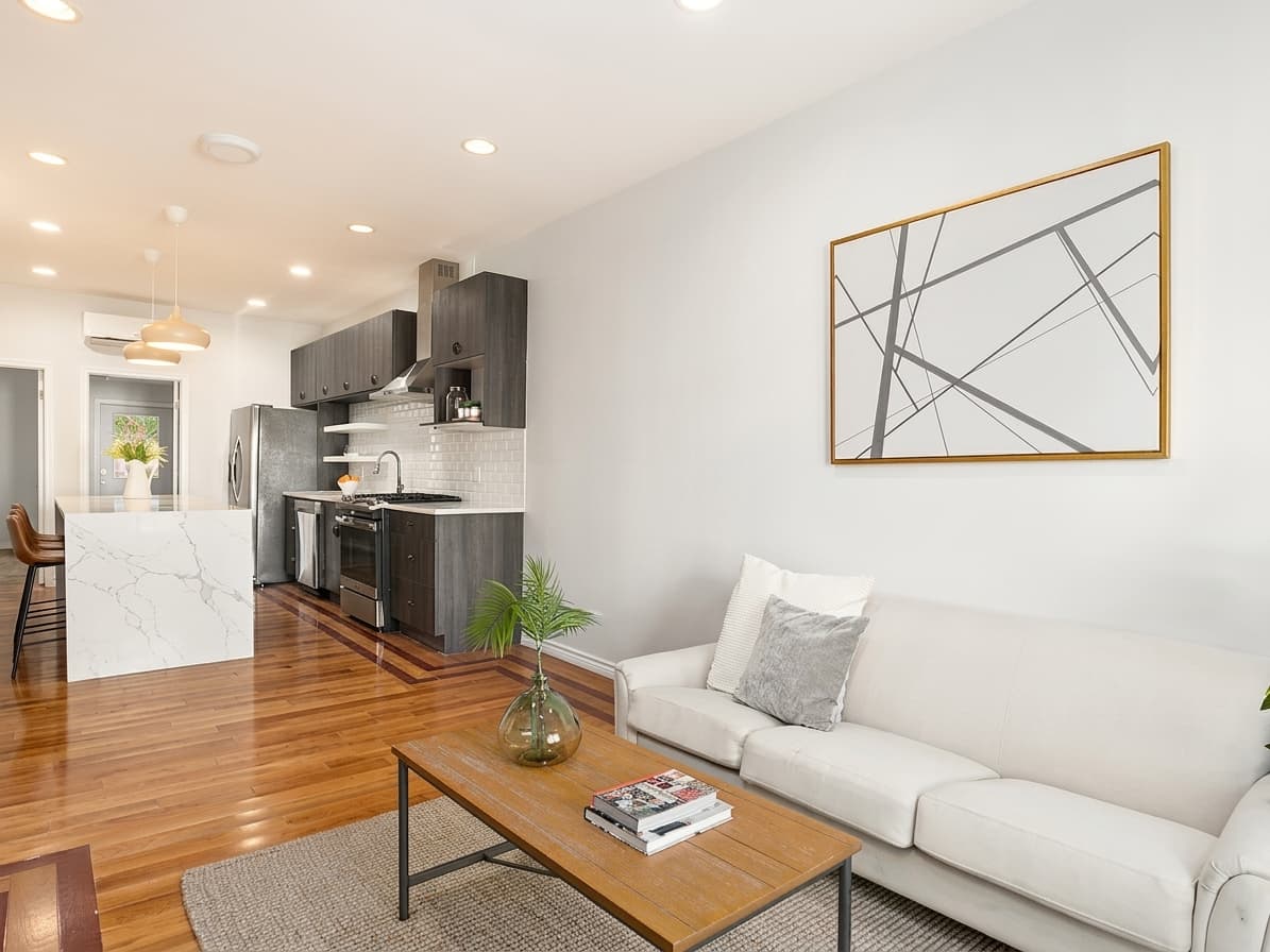 Gunther Place — Kitchen